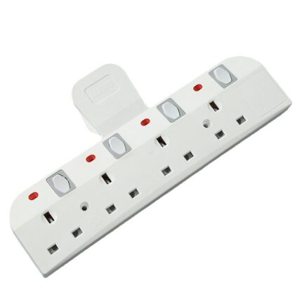 British T-type adapter socket with independent switch